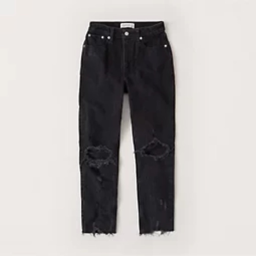 SOLD: A&F Curve Love High Rise Mom Jeans in Black
